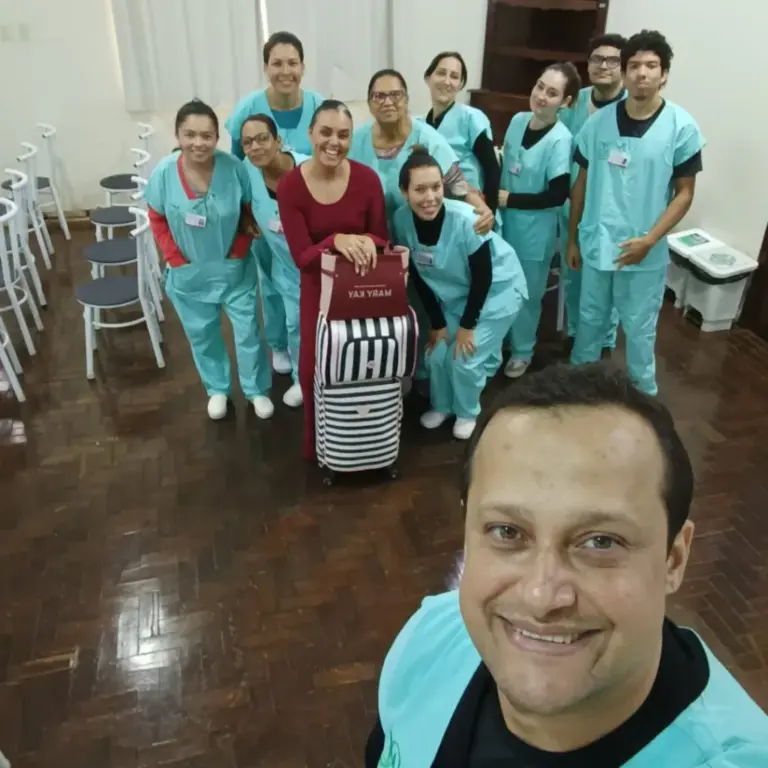 Alunos da Etec de Birigui promovem ação de bem-estar para colaboradores da Santa Casa alunos-da-etec-de-birigui-promovem-acao-de-bem-estar-para-colaboradores-da-santa-casa
