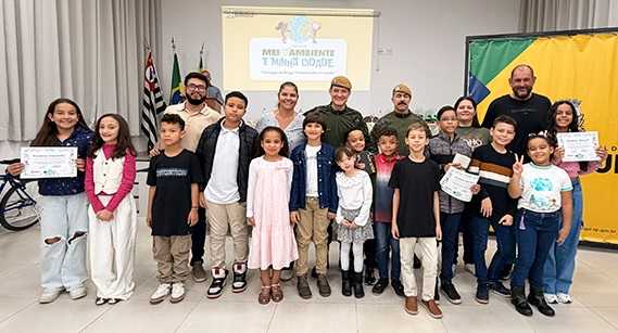 Prefeitura de Birigui entrega prêmios aos estudantes vencedores de concurso ambiental prefeitura-de-birigui-entrega-premios-aos-estudantes-vencedores-de-concurso-ambiental