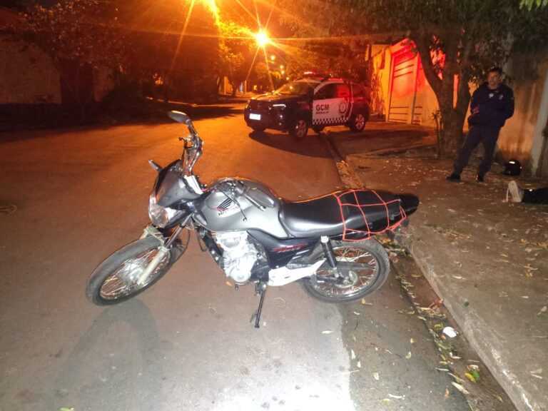 Motociclista tenta escapar da GCM, mas acaba abordado e perde a moto em Birigui motociclista-tenta-escapar-da-gcm,-mas-acaba-abordado-e-perde-a-moto-em-birigui