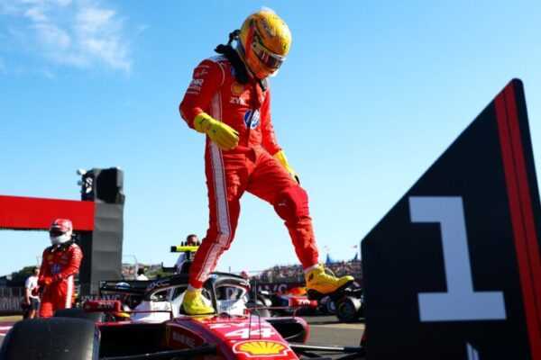 fórmula 1: Hamilton assegura pole da corrida sprint; Bortoleto larga em 12° f1:-hamilton-garante-pole-da-corrida-sprint;-bortoleto-larga-em-12°